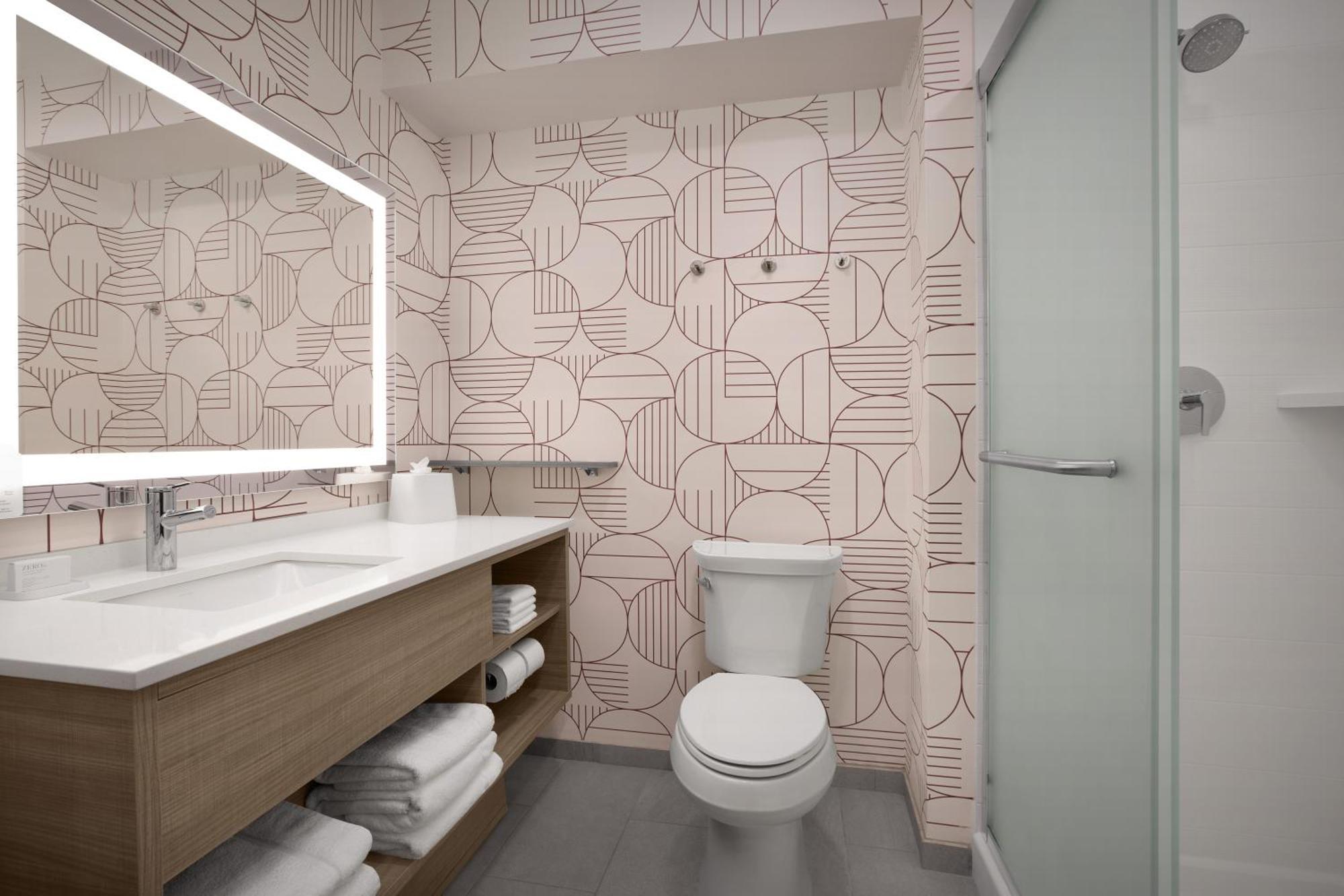 Home2 By Hilton Easton Hotel 3*